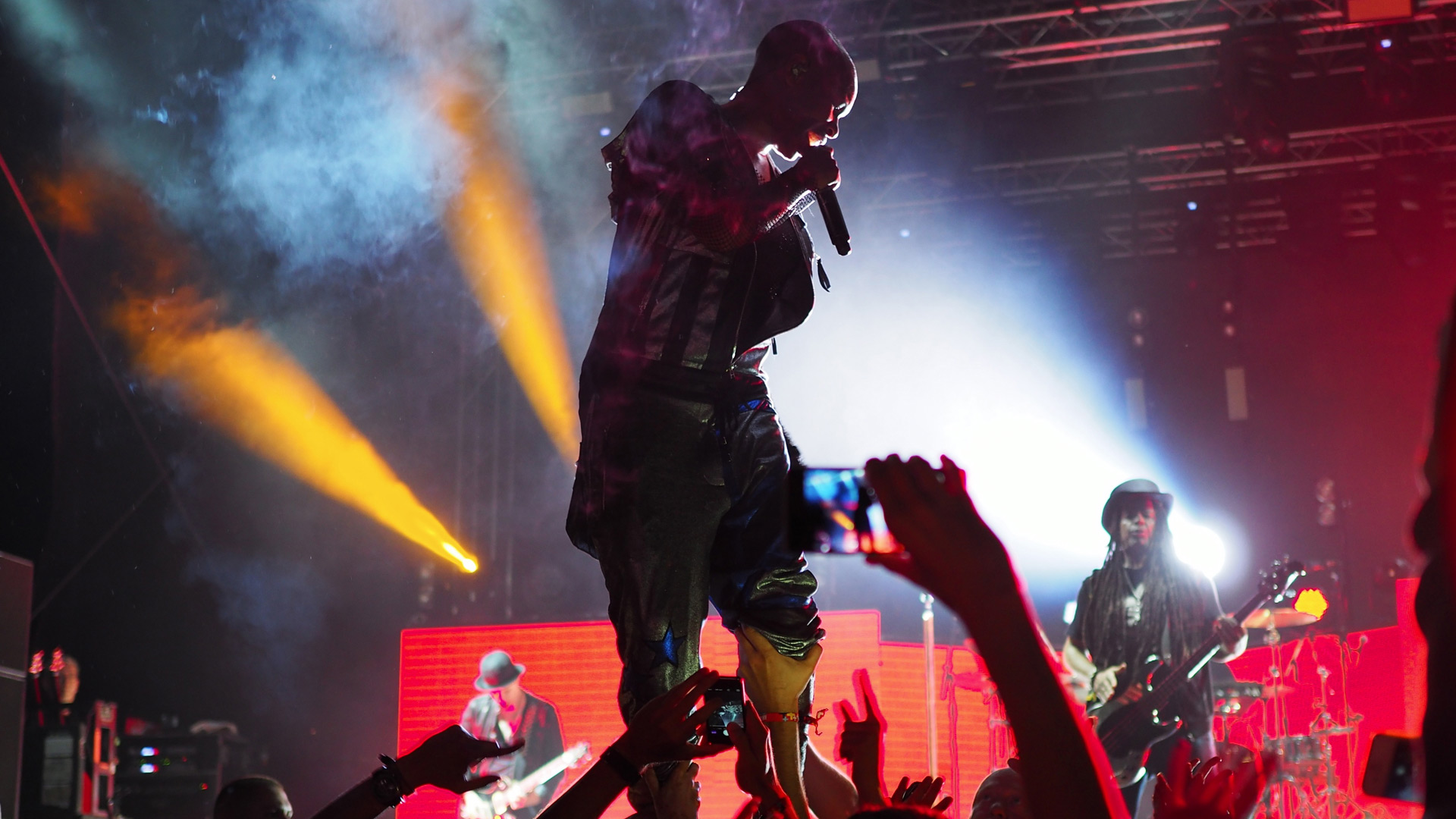 In grownups, the consolidated period of usage of IV or IM application of ketorolac tromethamine as well as TORADOLORAL is not to go beyond 5 days.